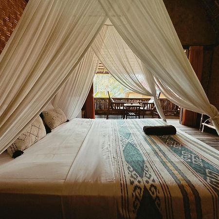 Hotel Sasak Experience à Kuta  Extérieur photo