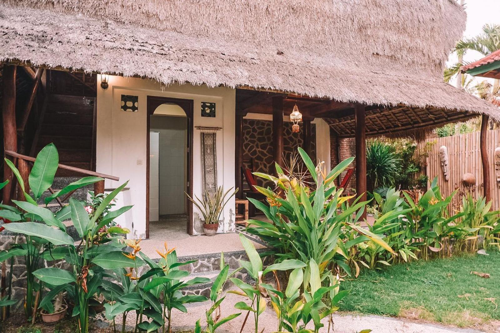 Hotel Sasak Experience à Kuta  Extérieur photo