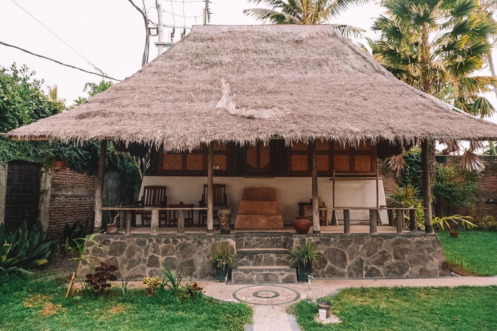Hotel Sasak Experience à Kuta  Extérieur photo