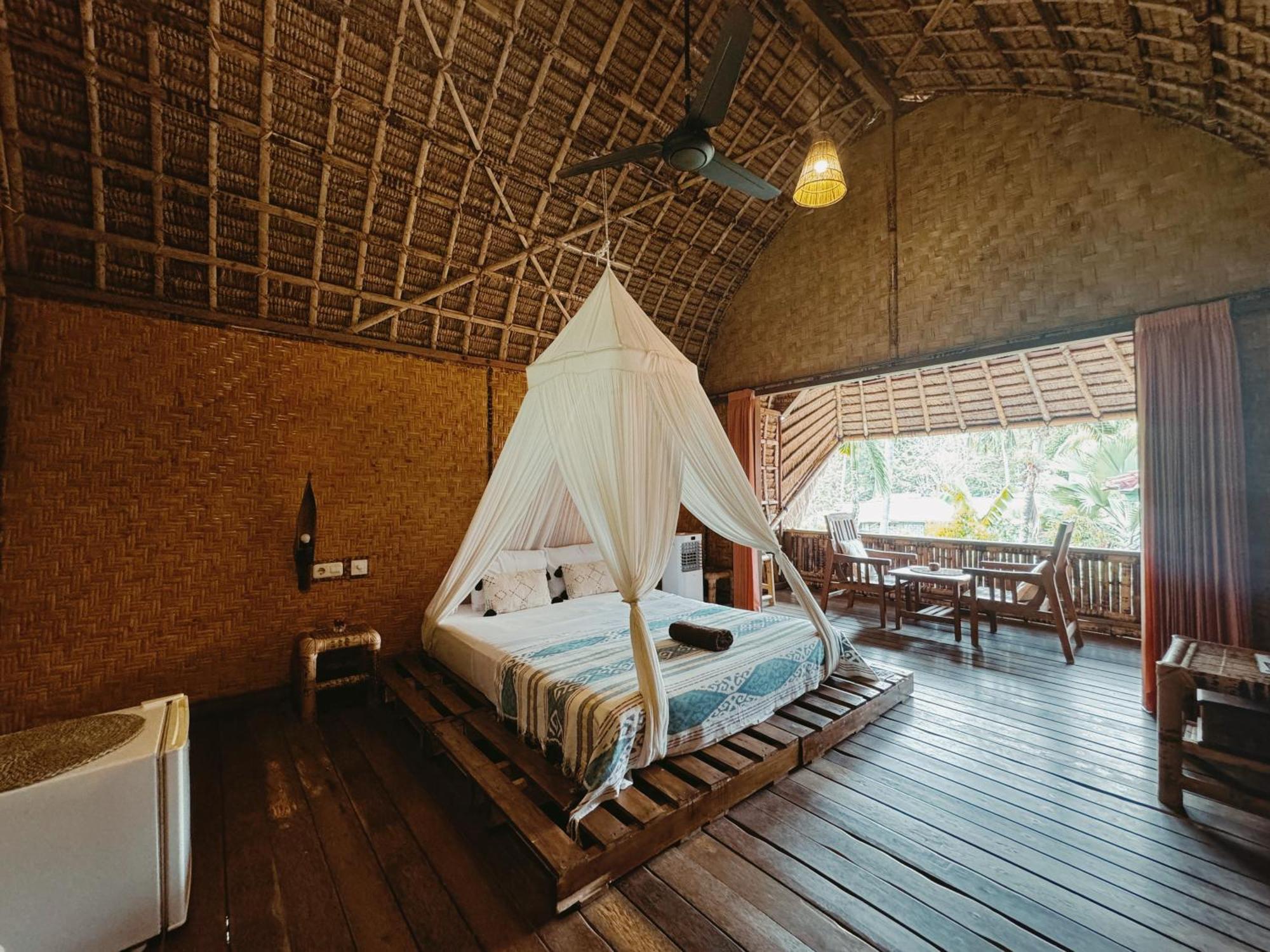 Hotel Sasak Experience à Kuta  Extérieur photo