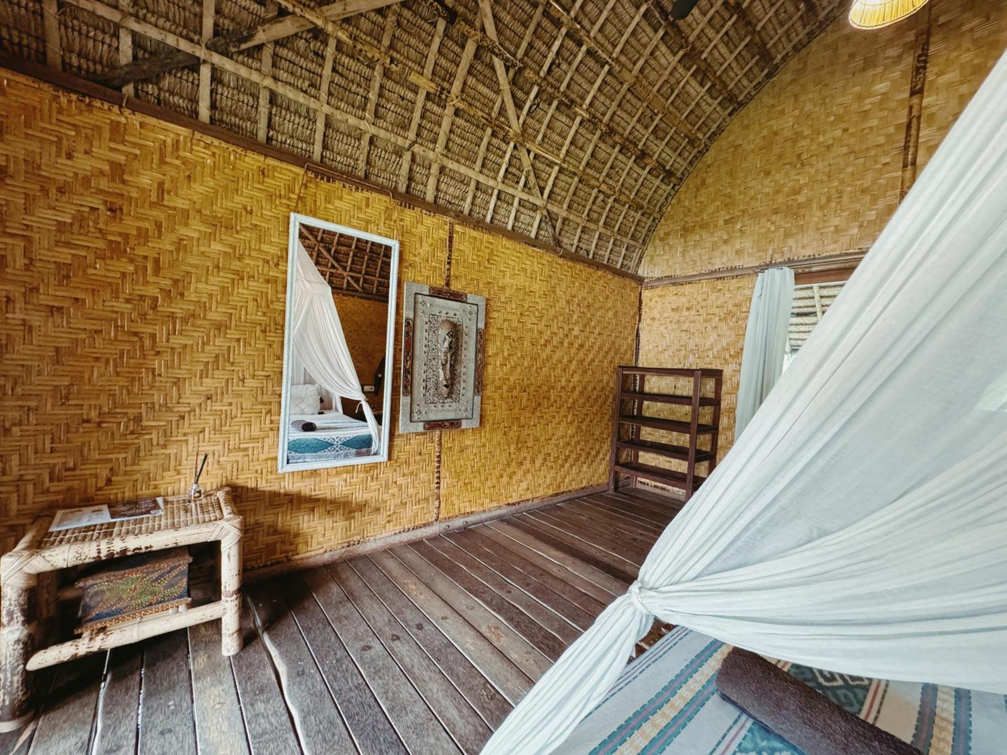 Hotel Sasak Experience à Kuta  Extérieur photo