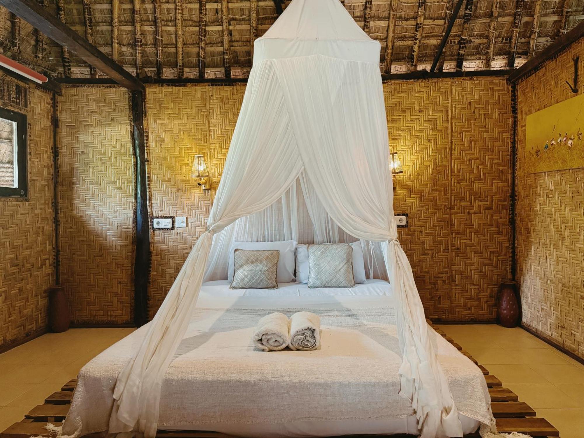 Hotel Sasak Experience à Kuta  Extérieur photo